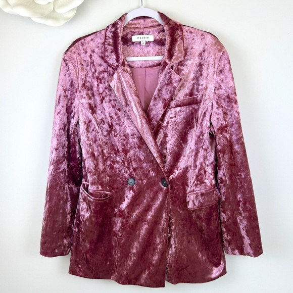 MOODIE Pink Crushed Velvet Blazer  / Medium - Picture 1 of 16
